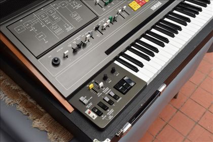 Yamaha-CS-80 with Kenton MIDI